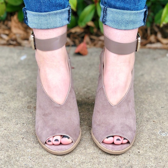 2X HP! Taupe Block Stacked Heel Ankle Buckle - Picture 6 of 8